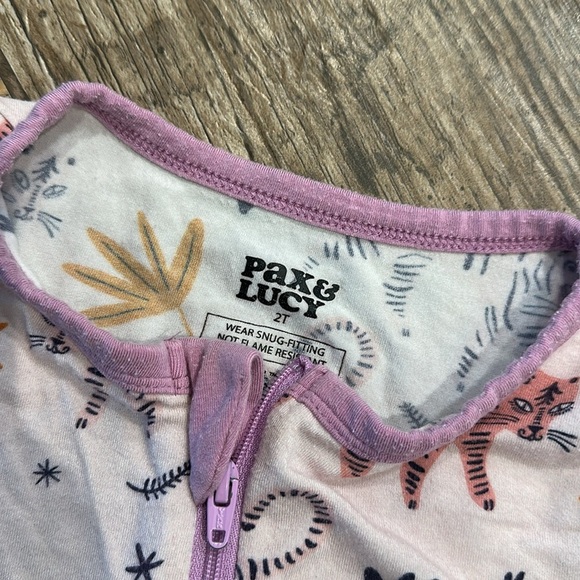 Pax & Lucy Pink Tigers Jammies Pajama sleeper 2t - Picture 3 of 6